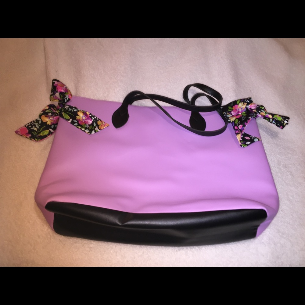 Light purple tote bag